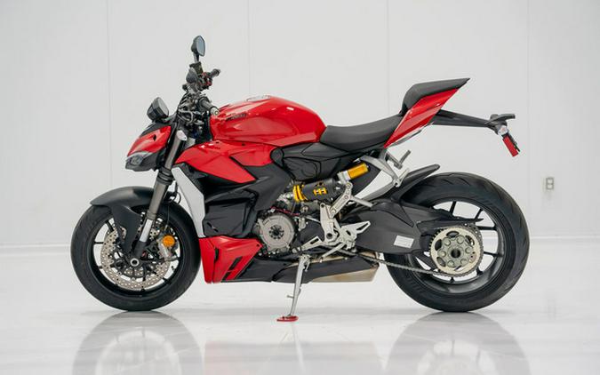 2025 Ducati Streetfighter V2 Red