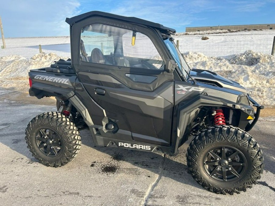 2021 Polaris® General XP 1000 Deluxe