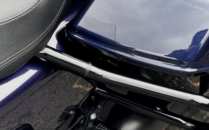 2025 Harley-Davidson® Street Glide® Ultra Mystic Shift - Black Finish