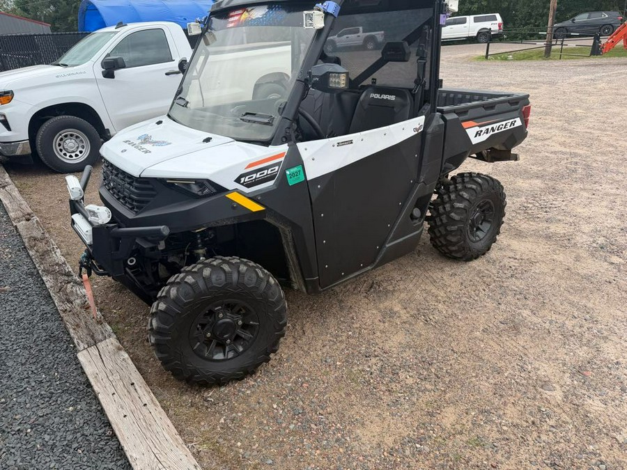 2023 Ranger 1000 Premium Side-by-Side with Winch, Turn Signals & LED Light Bars - Polaris