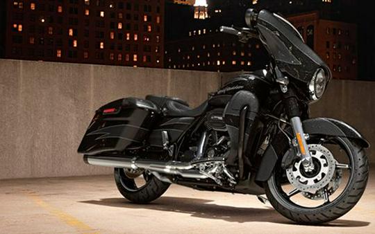 2017 Harley-Davidson CVO Street Glide FLHXSE 14,759 Miles Dark Slate Candy and Arctic Black