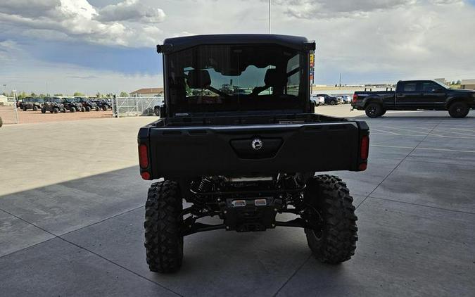 2025 Can-Am® Defender Limited HD10