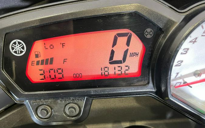 2013 Yamaha Motor Corp., USA FZ8