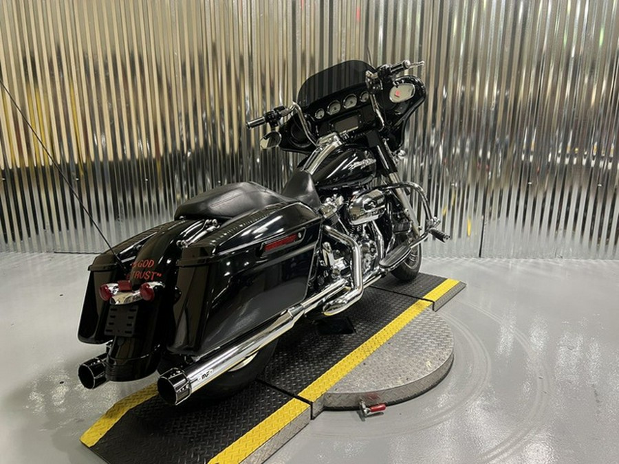 2017 Harley-Davidson FLHXS - Street Glide Special