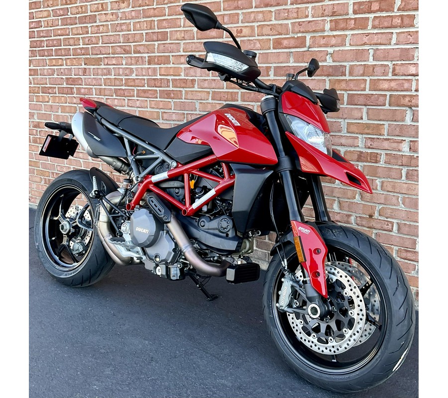 2025 Ducati Hypermotard 950