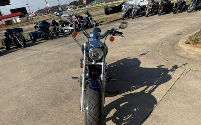 2012 Harley-Davidson® XL1200C - Sportster® 1200 Custom