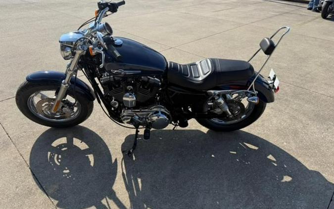 2012 Harley-Davidson® XL1200C - Sportster® 1200 Custom