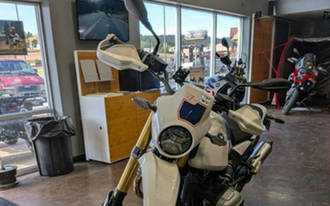 2026 BMW R 12 G/S Light White