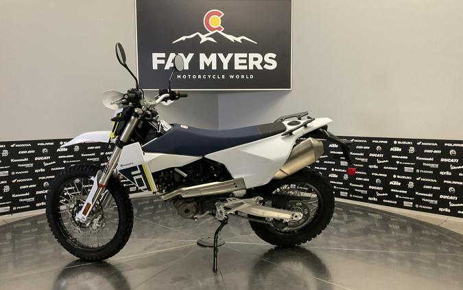 2027 HUSQVARNA 701 ENDURO - 040238Q