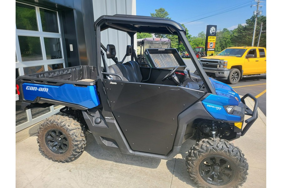 2022 Can-Am Defender XT HD10