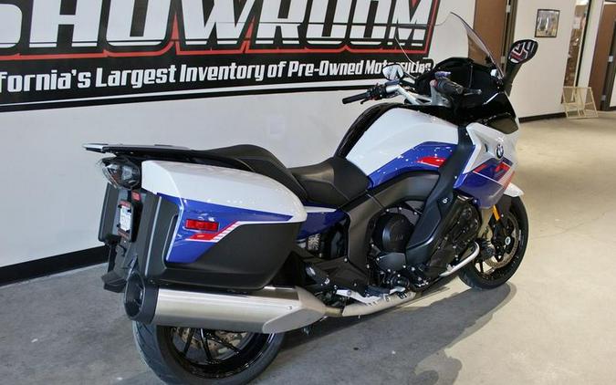 2022 BMW K 1600 GT Light White/Racing Blue Metallic/Racing Red