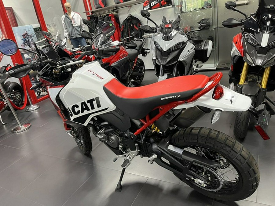 2025 Ducati DesertX Rally
