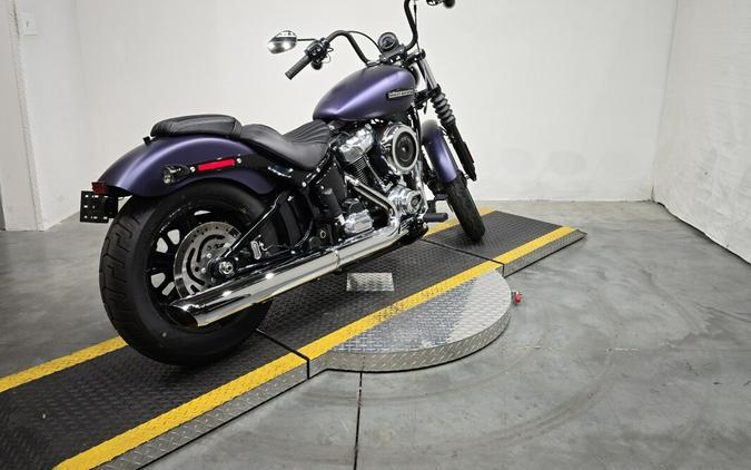 FXBB 2025 Street Bob™