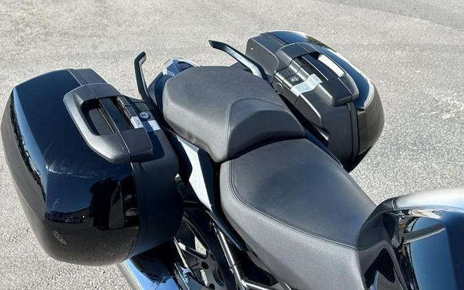 2023 BMW R1250RS