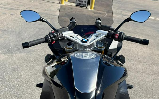 2023 BMW R1250RS