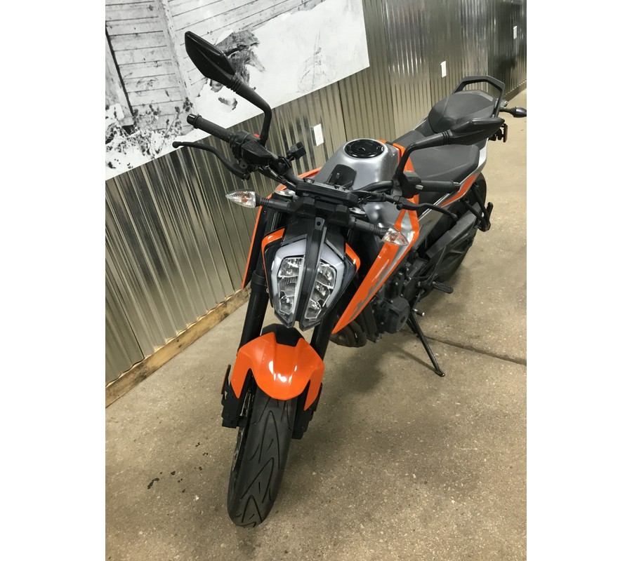 2019 KTM 790 Duke