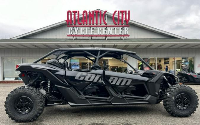 2024 Can-Am® Maverick X3 MAX X ds Turbo RR Triple Black