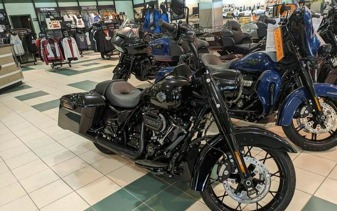 2024 Harley-Davidson® FLHRXS - Road King® Special