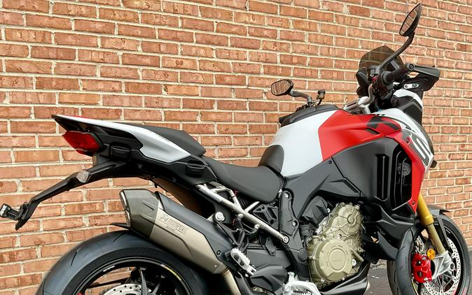 2025 Ducati Multistrada V4 RS