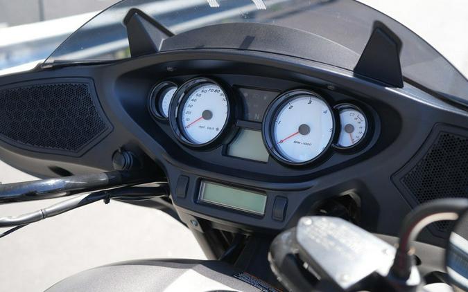2016 Victory Motorcycles® Cross Country® Suede Titanium Metallic