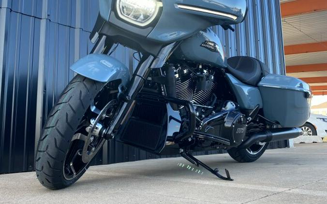 FLHX 2024 Street Glide®