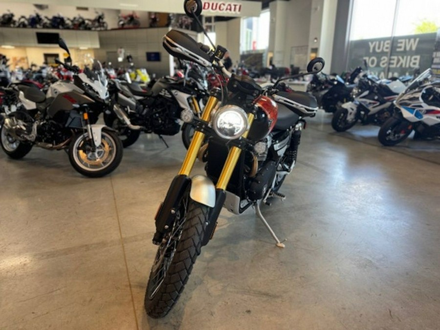 2025 Triumph Scrambler 1200 XE