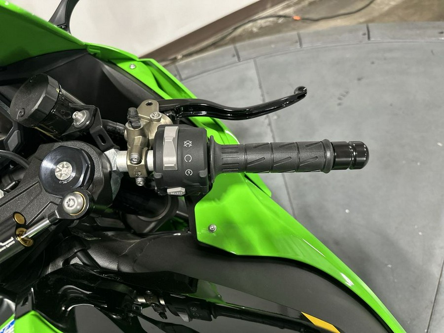 2025 Kawasaki Ninja® ZX™-10R KRT Edition