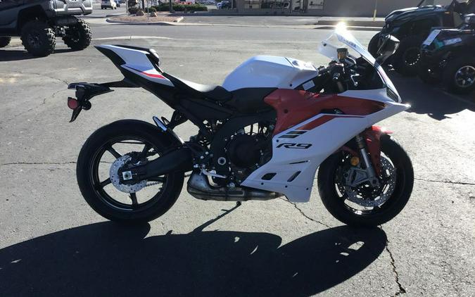 2025 Yamaha YZF R9