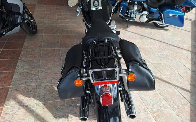 2005 Harley-Davidson® FLSTSC - Softail Springer Classic