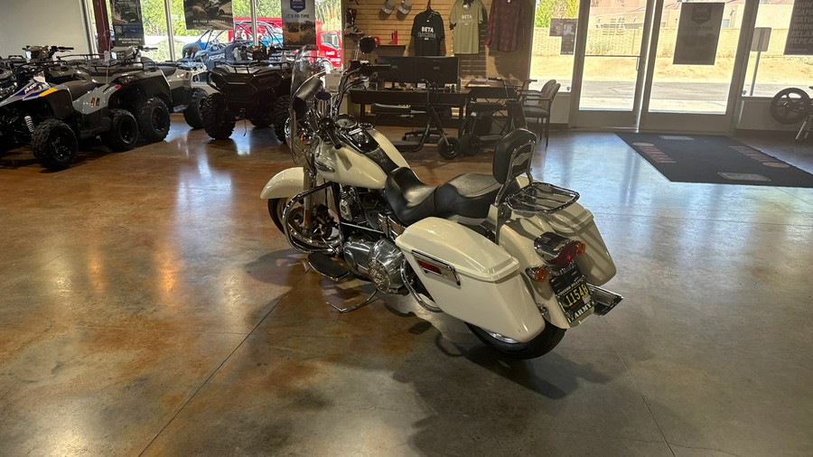 2014 DYNA SWITCHBACK - Harley-Davidson®