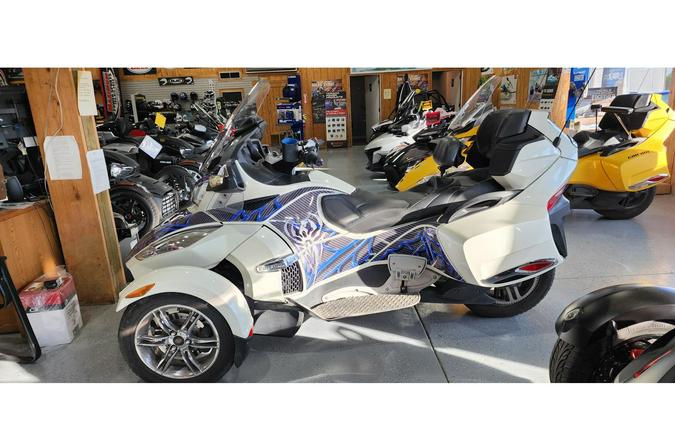 2012 Can-Am SPYDER RT LIMITED