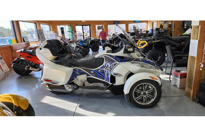 2012 Can-Am SPYDER RT LIMITED