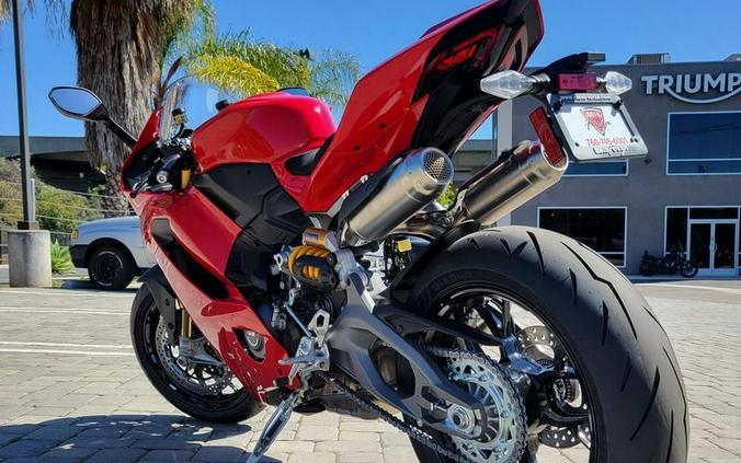 2026 Ducati Panigale V2 S