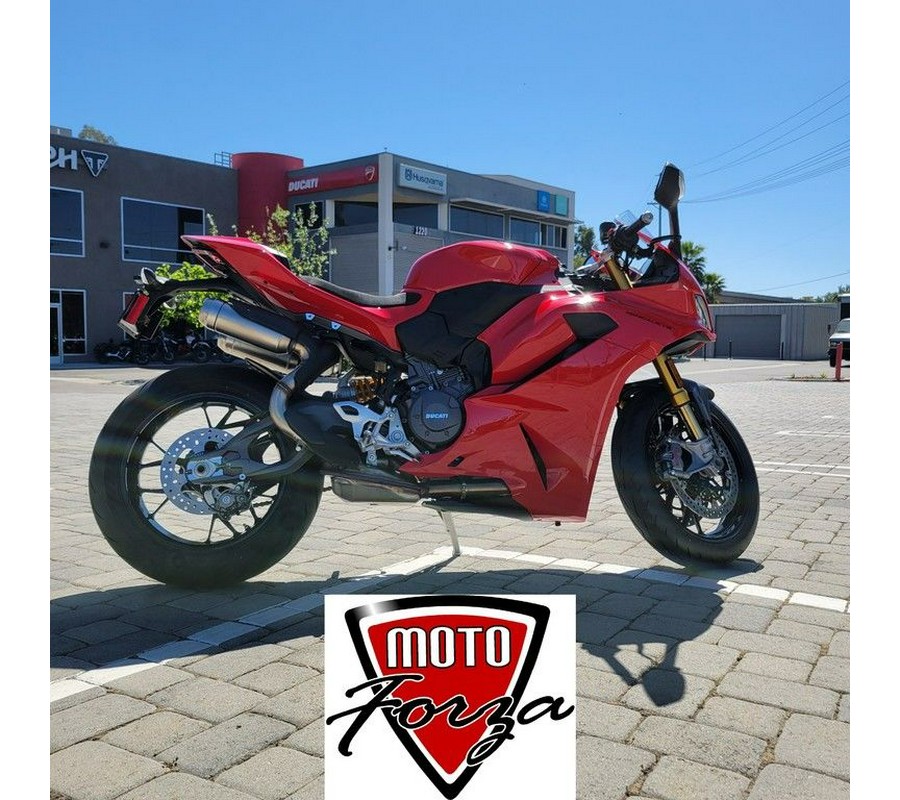 2026 Ducati Panigale V2 S