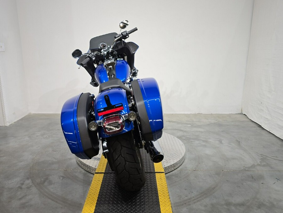 FXLRST 2025 Low Rider™ ST