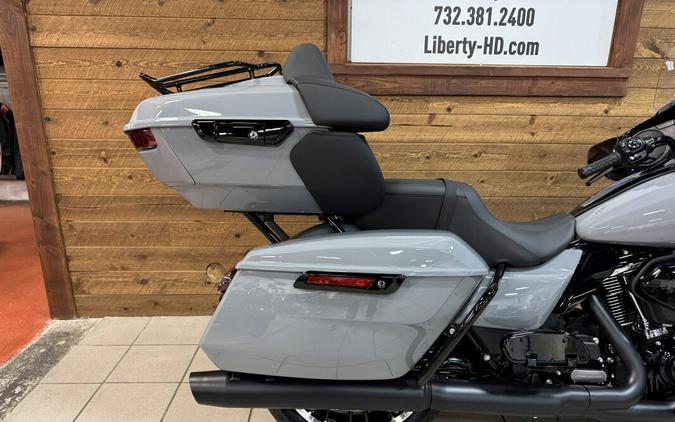 2026 Harley-Davidson® Street Glide Limited Dark Billiard Gray Black Trim FLHXL