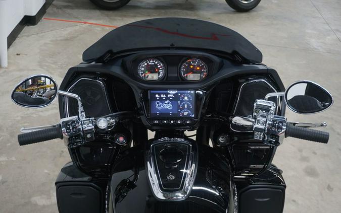 2022 Indian Pursuit Limited With Premium Package Black Metalli