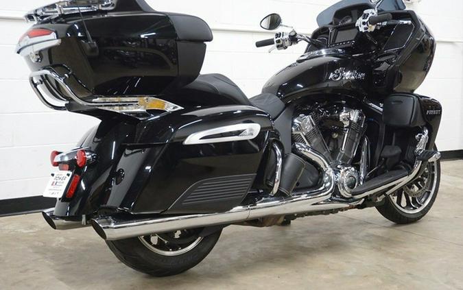 2022 Indian Pursuit Limited With Premium Package Black Metalli