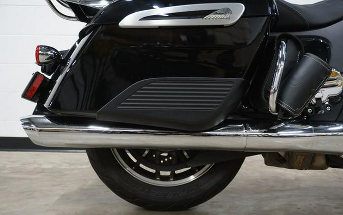 2022 Indian Pursuit Limited With Premium Package Black Metalli