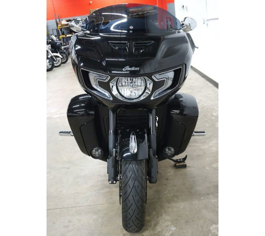 2022 Indian Pursuit Limited With Premium Package Black Metalli