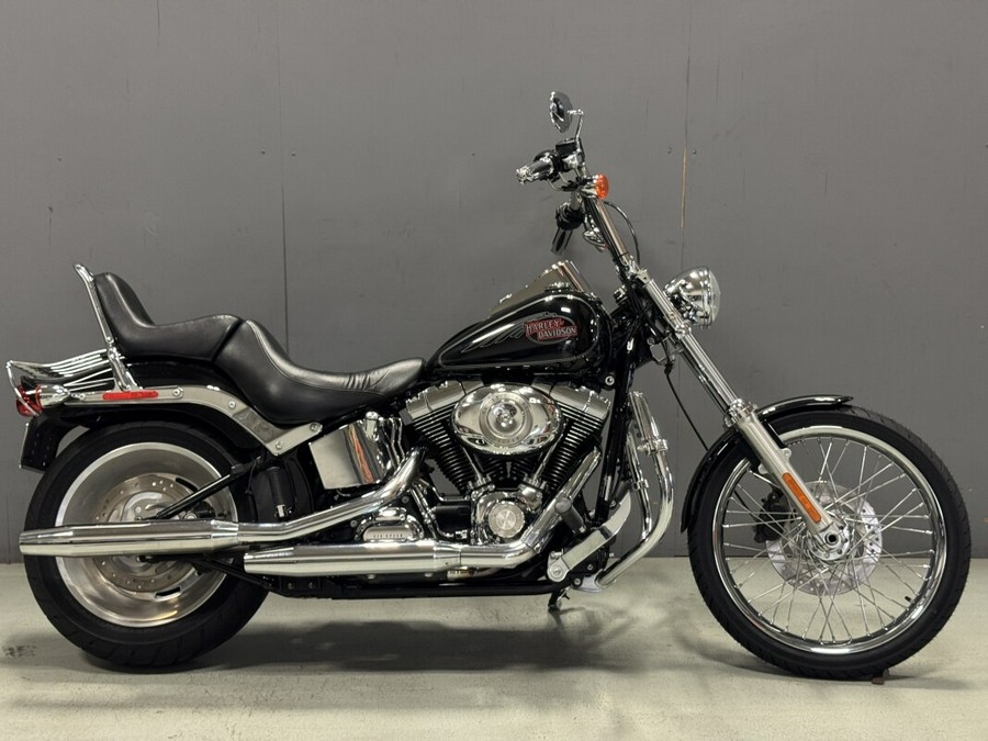 FXSTC 2009 Softail® Custom