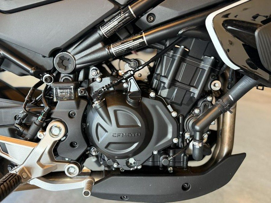 New 2025 CFMOTO 450NK