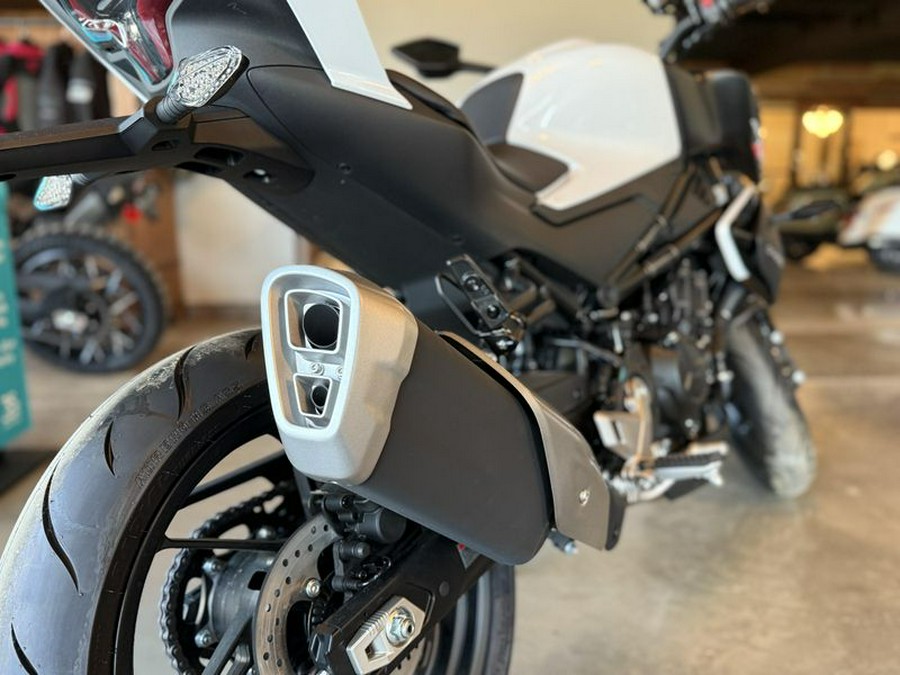 New 2025 CFMOTO 450NK