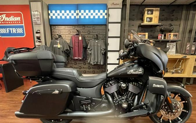 2024 Indian Motorcycle® Roadmaster® Dark Horse® Black Smoke