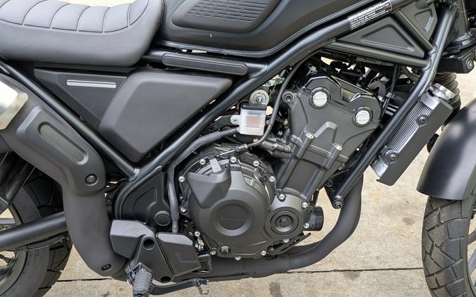 2025 Honda SCL500