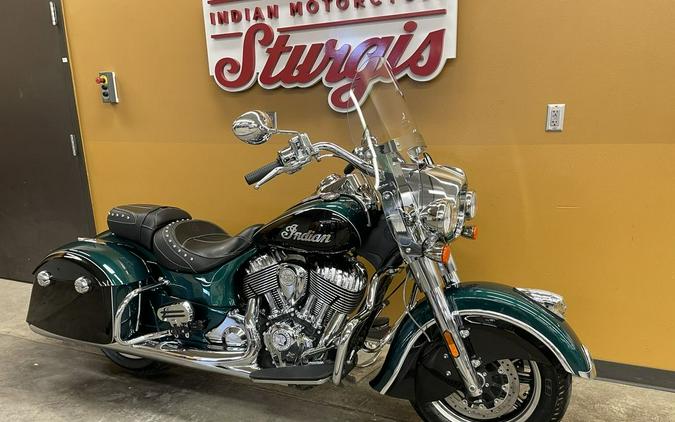 2019 Indian Motorcycle® Springfield® Metallic Jade / Thunder Black