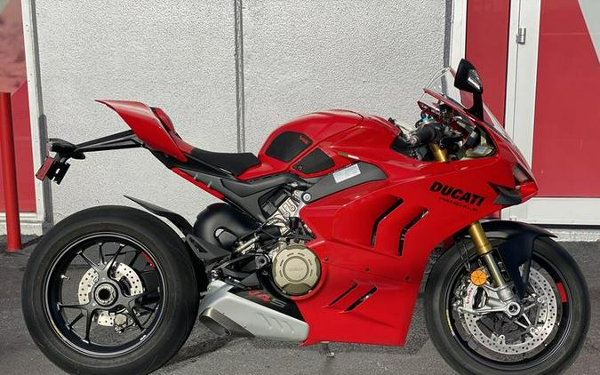 2022 Ducati Panigale V4 S Ducati Red