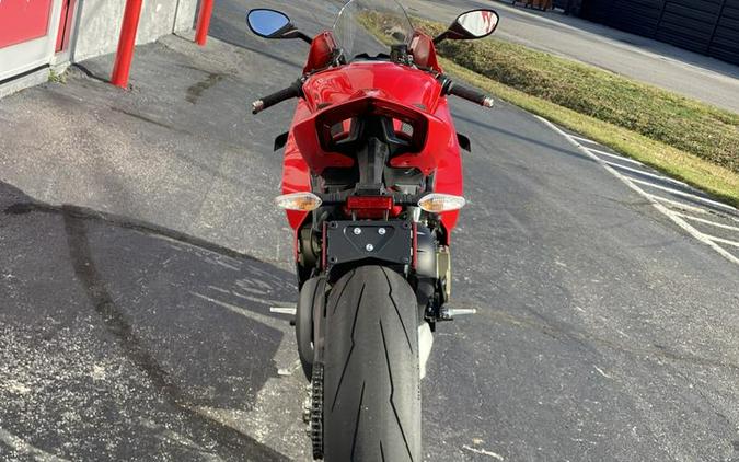 2022 Ducati Panigale V4 S Ducati Red