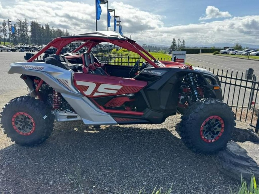 2024 Can-Am® Maverick X3 X ds Turbo RR Fiery Red & Hyper Silver