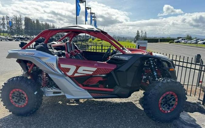 2024 Can-Am® Maverick X3 X ds Turbo RR Fiery Red & Hyper Silver